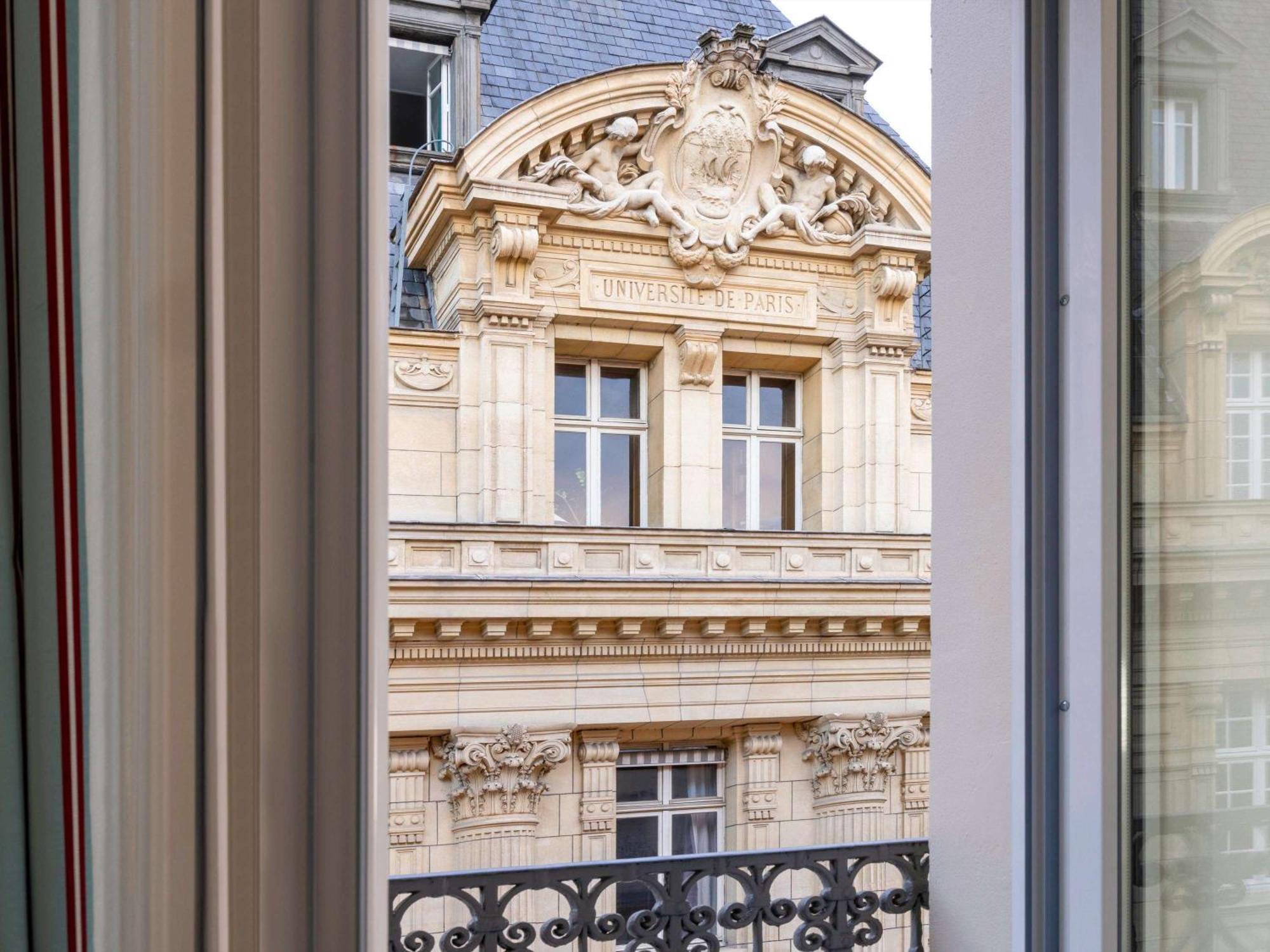 Hotel Mercure La Sorbonne Saint-Germain-des-Prés París Exterior foto